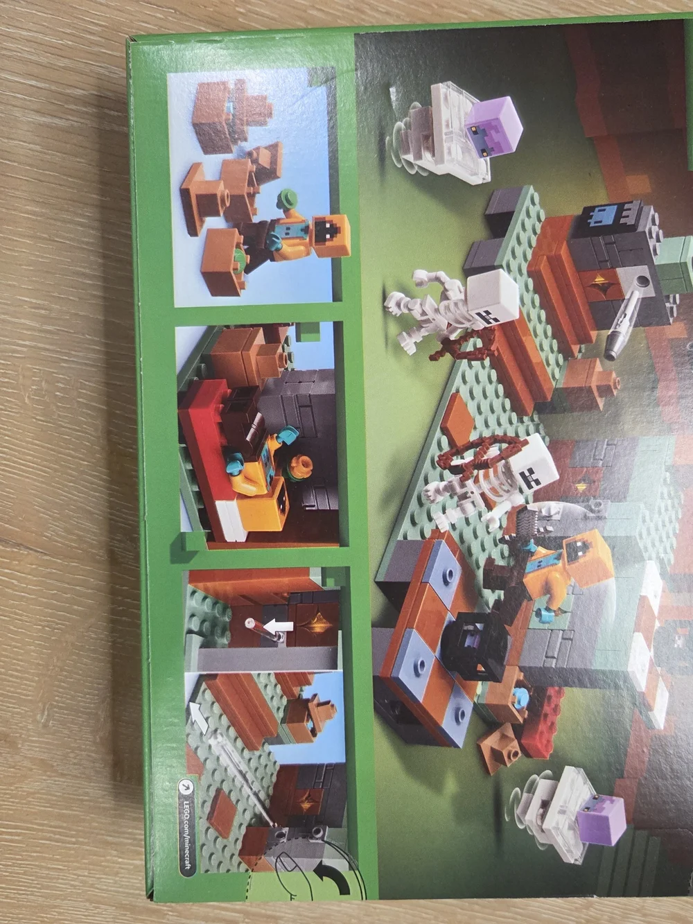 LEGO Minecraft The Trial Chamber 322-Piece Set (21271)